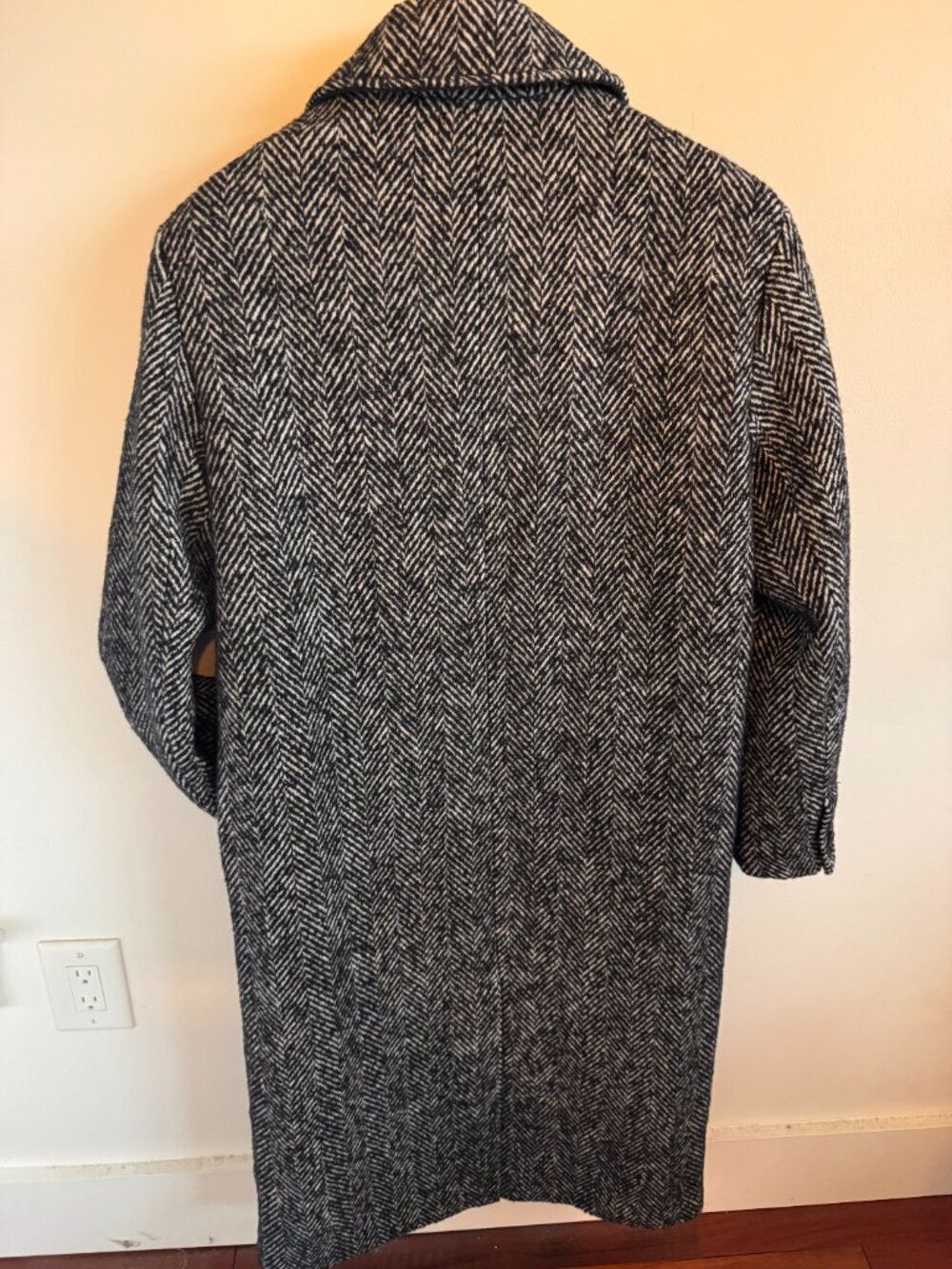 Timeless! Abercrombie & Fitch Herringbone Maxi Coat - Picture 6 of 9